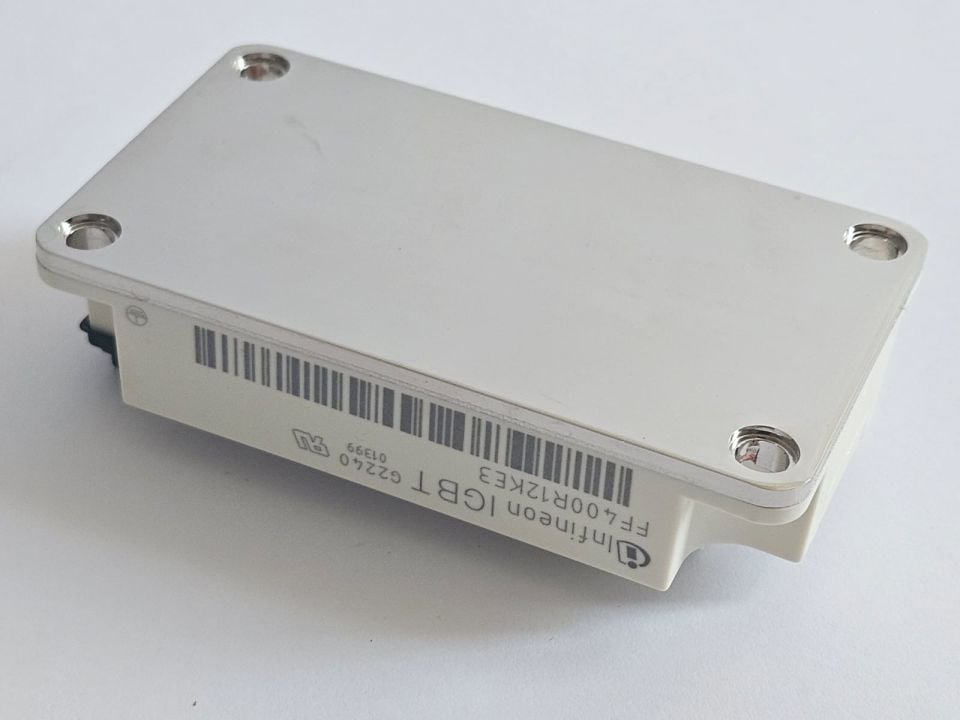 Infineon - FF400R12KE3