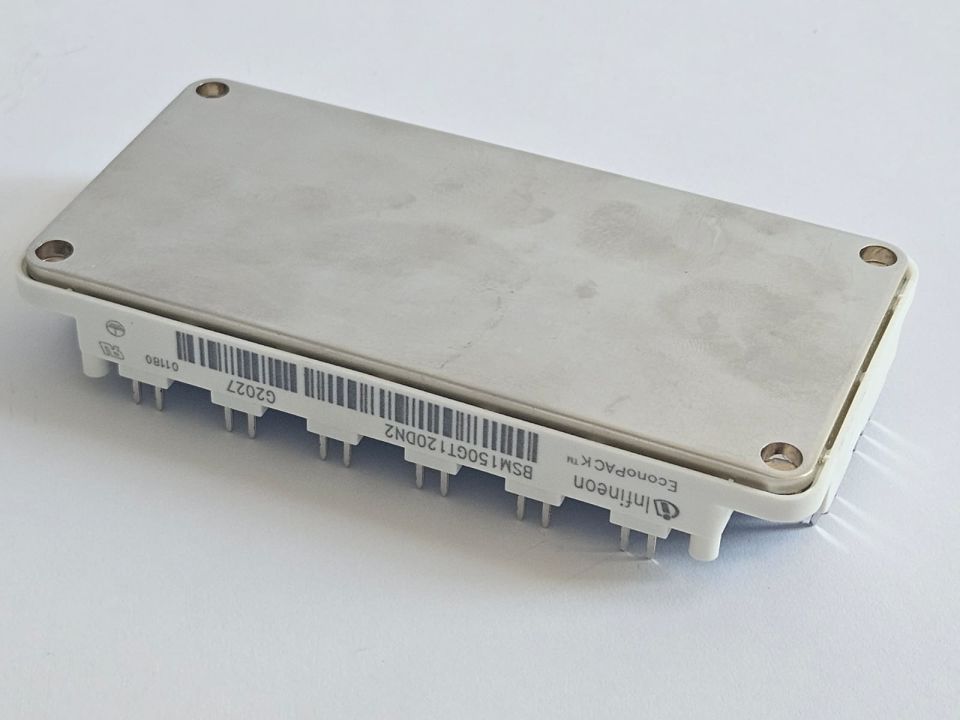 Infineon - BSM150GT120DN2