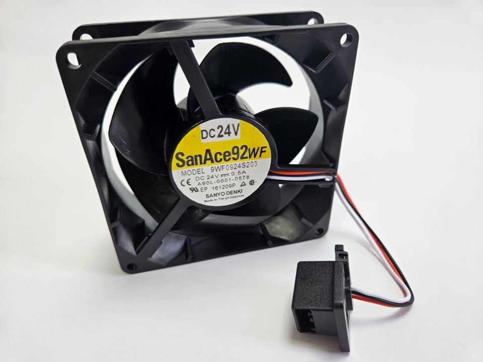 SanAce92WF - A90L-0001-0578  ( 9WF0924S203 )