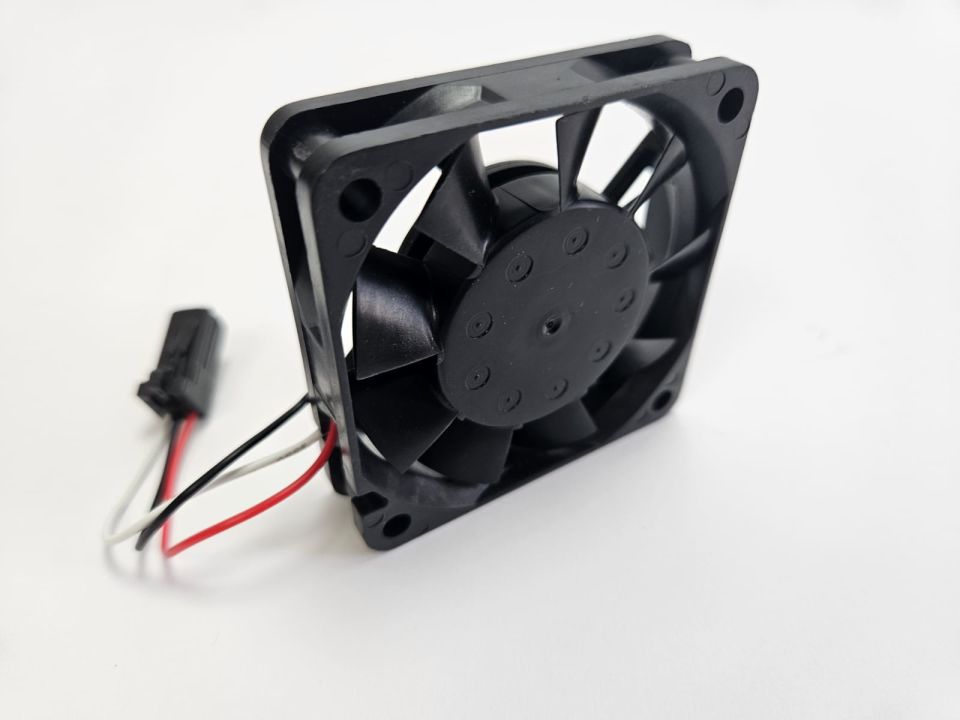 SanAce60WF - A90L-0001-0423#50  ( 9WF0624H7D05 )
