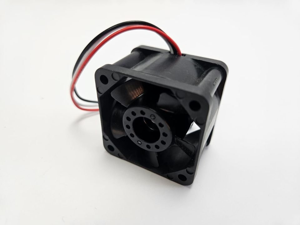 SanAce40 - A90L-0001-0580#A  ( 9PF0424H303 )