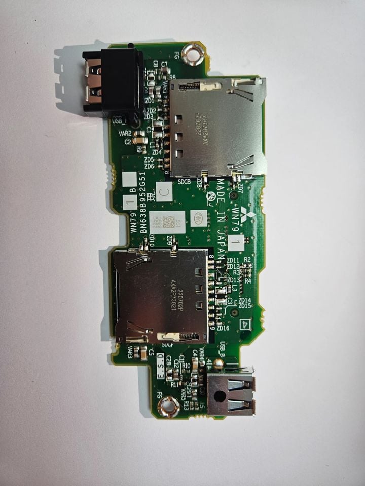 Mitsubishi WN791 USB li CNC Kart Yuvası (M80 için)