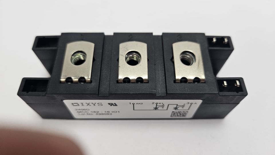 IXYS - MCC 162-16 IO1