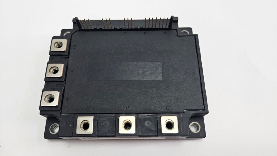 Fuji Electric - 6MBP75NA060 75A 600V