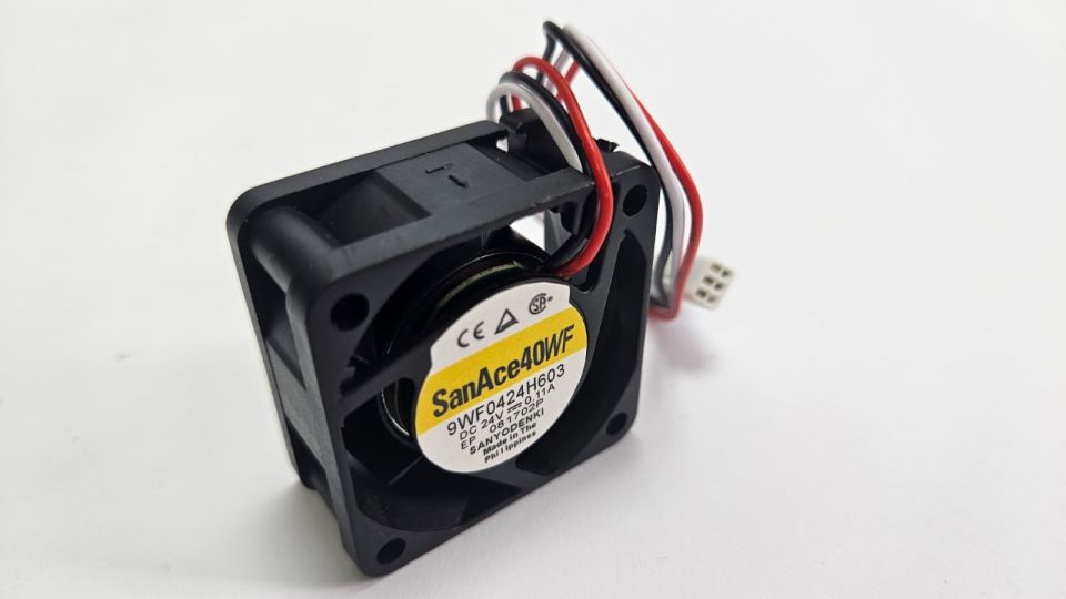 SanAce40WF 9WF0424H603 (Mitsubishi Fanı)