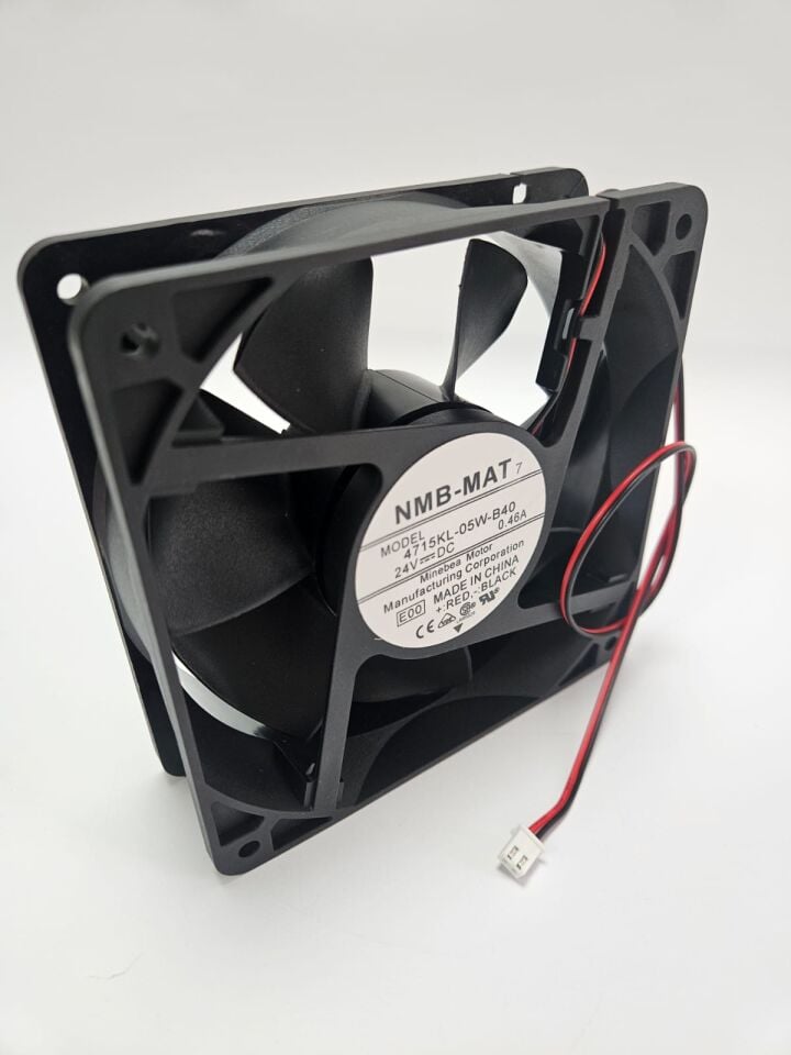 NMB-MAT 4715KL-05W-B40