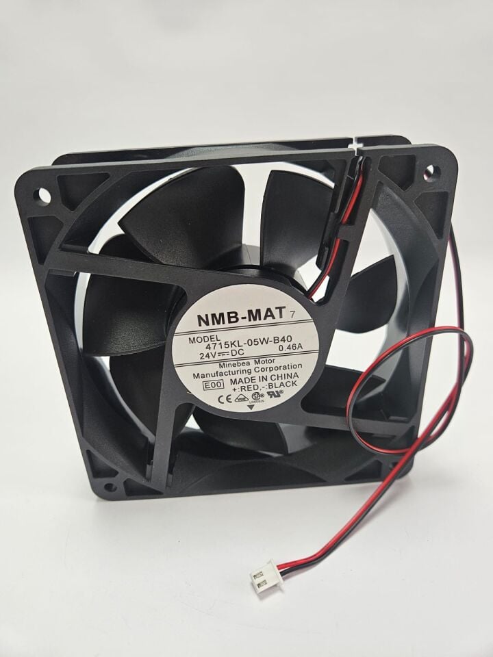 NMB-MAT 4715KL-05W-B40